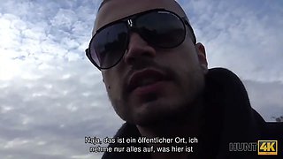 Hunt4k. rothaarige für geld vor ihrem freund gefickt