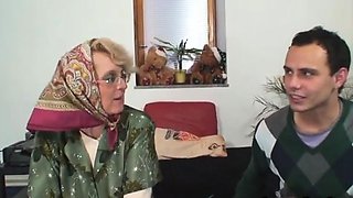 Old grandma getting fucked in a taboo scene with GAPE