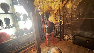 Part 1:- Meet Daisy, Domina's and Lanista's new toy x