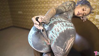 Tattooed Teen testing screw machine with her assfucking - fuck machine, gapes, climax, anal ,goth, punk,alt
