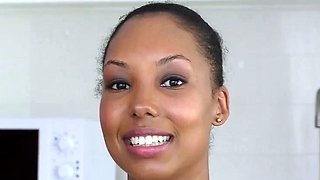 Webcam beauty and her toys have solo sex