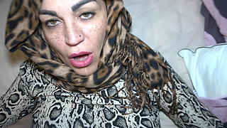 Muslim Stepmom in Hijab Sucks Stepson's Dick & Gets Fucked