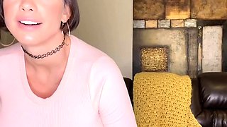 Masturbation close up Tamara big clit
