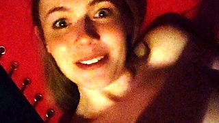 Cute amateur webcam teen girl toying pussy on webcam
