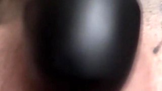 Stiefmutter Mit Big Tits Masturbiert Mit Analplug, Verschiedenen Dildos Und Vibratoren.