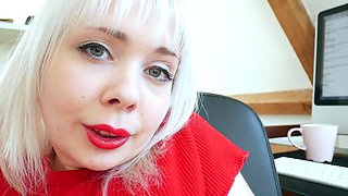 Blonde tight pussy babe solo toy fun in glamour masturbation
