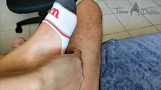 I Pumped My Boyfriend's Feet for the First Time Until He Was Dry and I Loved It