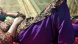Desi sweet bhabhi ko achcha se! Bangla Audio