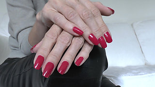 Classic Elegant Red Fingernails in the Afternoon, Lady Victoria Valente