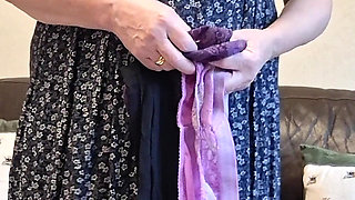 Aunty Layla Catches You Wanking