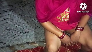 Beautiful desi indian bhabhi fucked by her brother in law and cum on mouth with hindi audio
