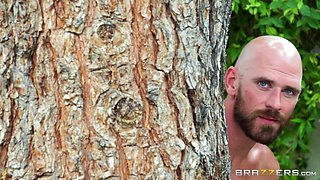 Peta's Pool Time With Peta Jensen, Johnny Sins - Brazzers