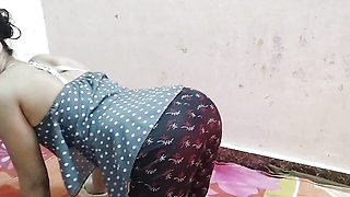 Step daughter ko school le Jana hotel le kar chod diya