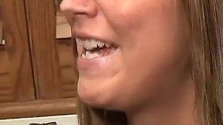 Bella Brookes gets her pussy masturbated and does perfect blowjob