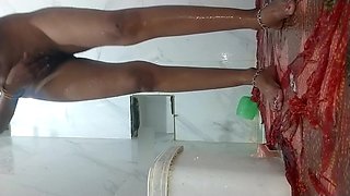 Indian (2th Class School Girl Squrting in School Viral Video!! Tuth Brush Fucking&fingering!! Niked Bath in School Bathroom
