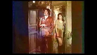 Aynur Akkarsu - Cage Follow 1979 - UNSAL EMRE - TURKISH