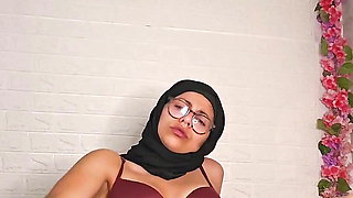 Hot Arab Wife Mia Niqab Jumping on 12 Inches BBC Dildo