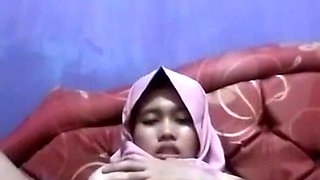 Big Milk Jilbab Colmek
