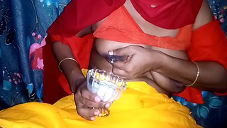 Desi Housewife Drinks Her Own Milk In A Big Glass