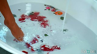 Bath Time Belle - Kristof Cale gets wet Blowjob from Busty Liya Silver in POV Bathtub Episode