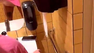 Seduced a Girl and Fucked Her in a Nightclub Toilet