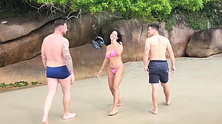 I Met Two Hot Guys On The Beach And I Was So Horny That I Gave It To Them Right There