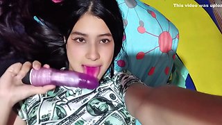 My Stepsister Has An Amazing Creamy Pussy