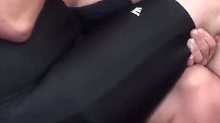 Catcaller regrets, ladies take revenge