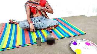 Devar ne bhabhi ko Holi me rang laga kar chod Diya hot Desi Indian devar bhabhi sex por video Indian housewife with devar bhabhi