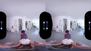 Cheating Your Wife With Maid With Curvy Latina, Virtual Reality And Vr Porn