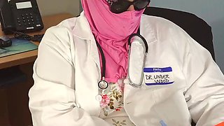 Hijab big ass bbw mature MILF doctor gets her big chubby juicy wet pussy fucked close up by patient in office doggy style - SSBBW