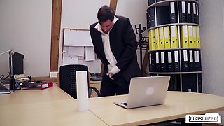 Roxxy X's Blonde Charm Offers Passionate Help in Office