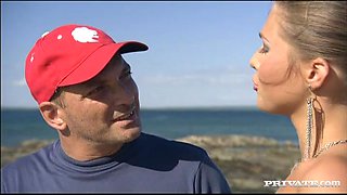 Olivia La Roche Sucks a Dick on the Beach to Receive a Facial Cumshot - Private Porn Sex Videos