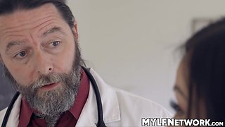 Doctor Jack Vegas gives hot housewife Jennifer White a breast check