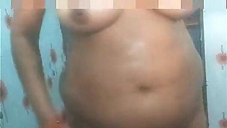 Desi Style Sexy Dance in Bathroom Sexy Aunty Big Ass