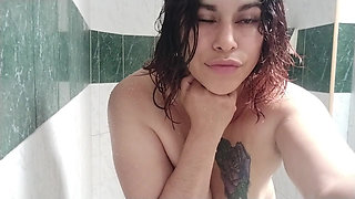 Rich busty loves anal