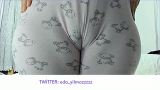 Camel Toe - Turkish MILF
