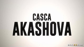 Getaway Gone Wild With Nia Nacci, Oliver Davis, Casca Akashova - Brazzers