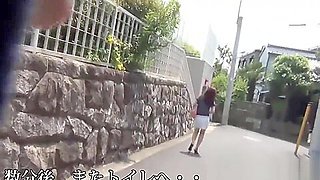 Japanese babes urinating on street