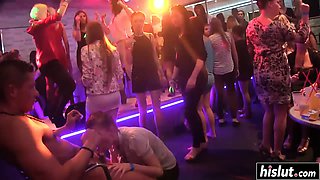 Party girls know how to pleasure cocks