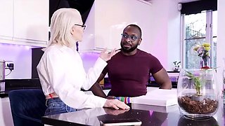 [GilfAF] Jacy Grannys Got the Answers