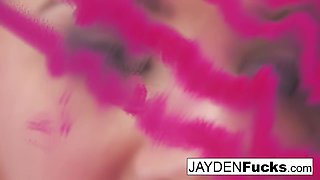 Jayden Jaymes - Decides To Play With Her Amazing Pussy