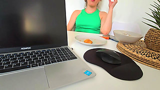 I've Had Breakfast with My Stepdad and He Caught Me Masturbating Under the Table!