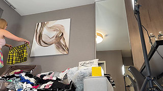 Incredibly Beautiful and Hot All Natural Big Tits Big Ass Blonde College Girl Comes for a Fashion Try on Turns a Porn Casting