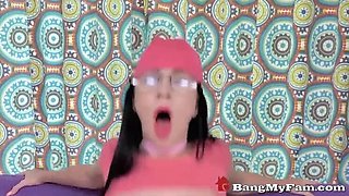 Stepdad Fucks Teen Daughter in Family Guy Spoof - Alex Coal