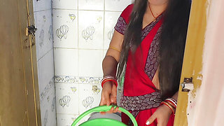 Beautiful Bengali village aunty fucked hard when fall down wheel working in house