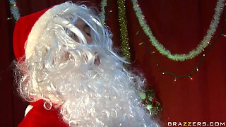 A Very Naughty Xmas With Rocco Reed, Charley Chase, Keiran Lee, Isis Love - Brazzers