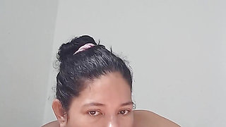 Beautiful Professional Deep Throat Blowjob
