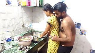 Hot Indian Girl Aalox Fucked Hard in Kitchen - Desi Sex Mumbai