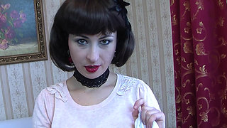 Fetish show featuring cum play, dildo and genuine nylon stockings.